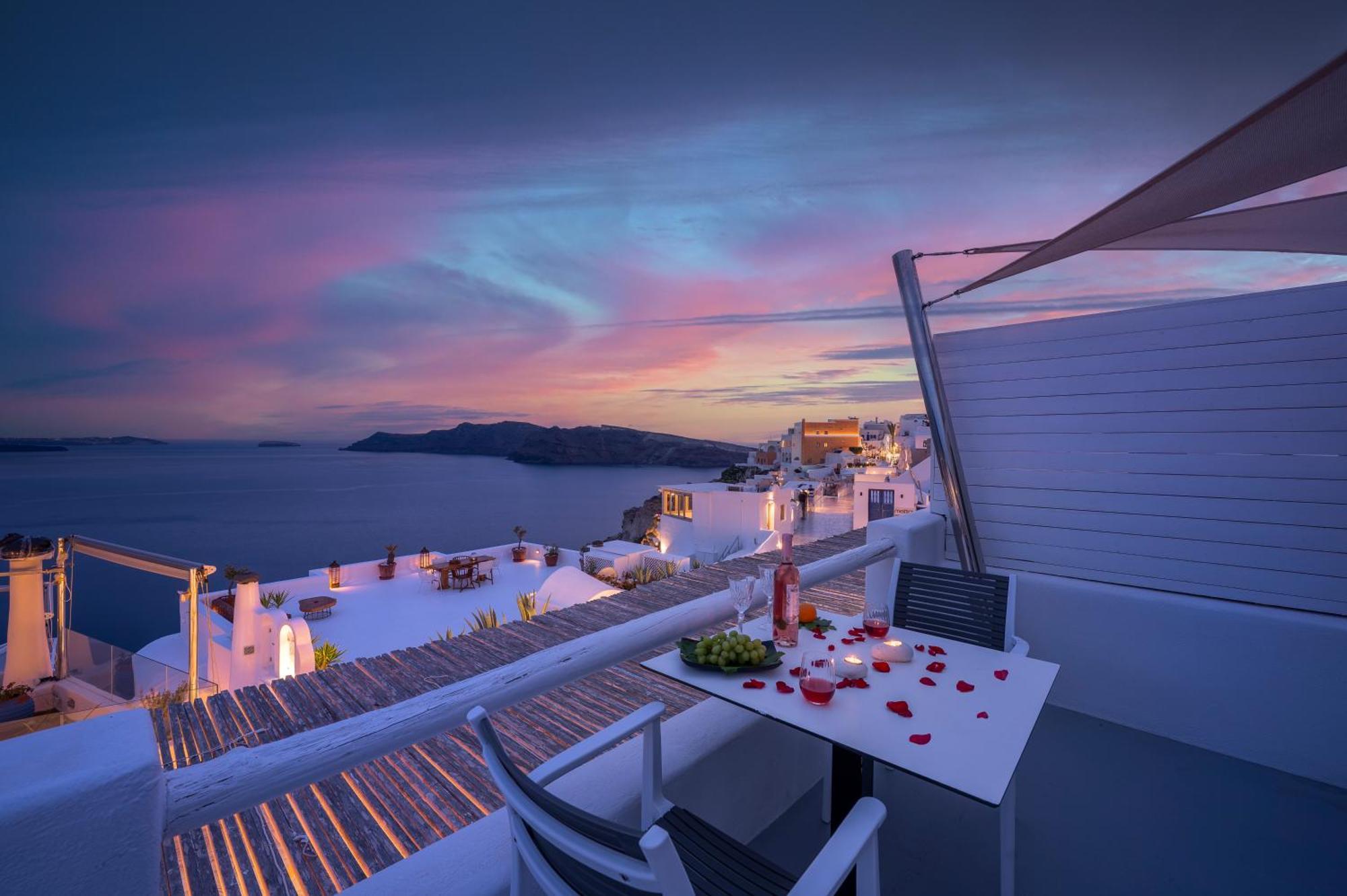 Diamond Luxury Suites Collection Oía Quarto foto